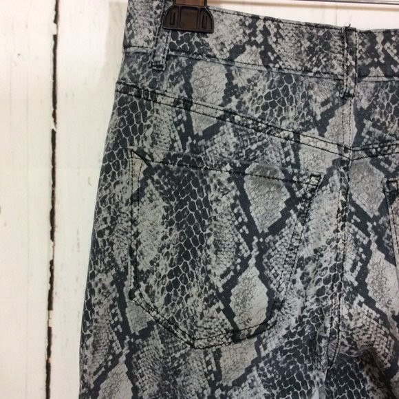 2/$30 Express Ankle Legging Stretch High Rise Jeans Gray Snakeskin Size 4 - Picture 9 of 10